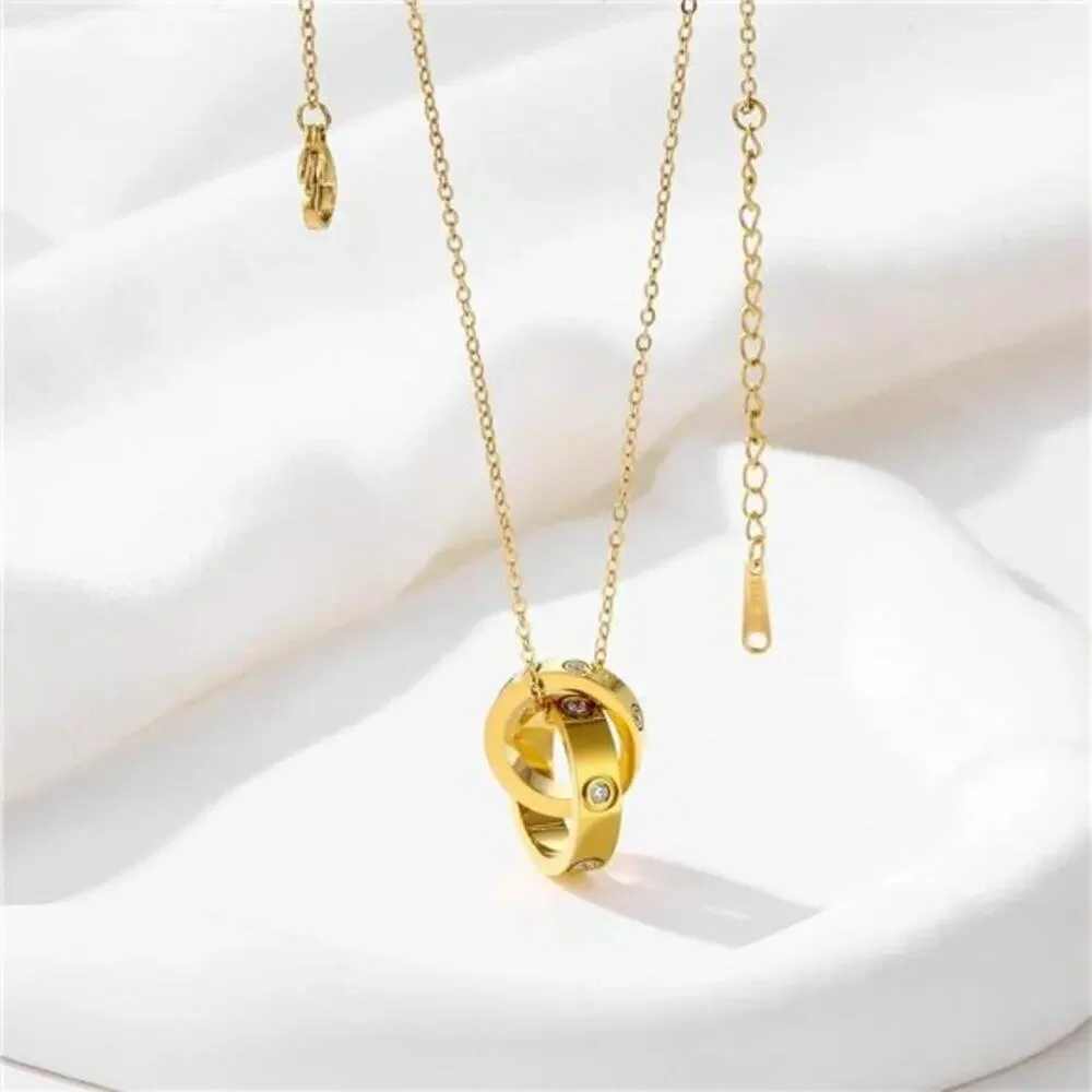 Women's Stainless Steel Necklace -18K Gold Women's Necklace, Gold Interlocking